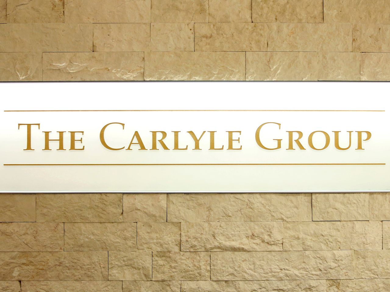 Carlyle Aviation Partners to buy aircraft leasing firm in $2.36 billion ...